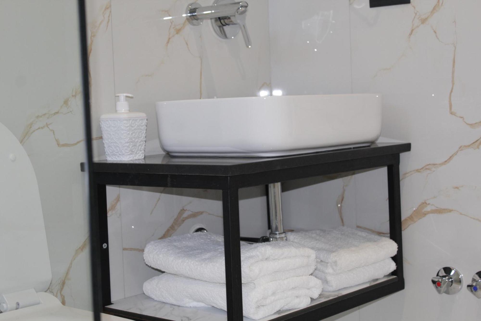 Vila Mia Sarande Ngoại thất bức ảnh